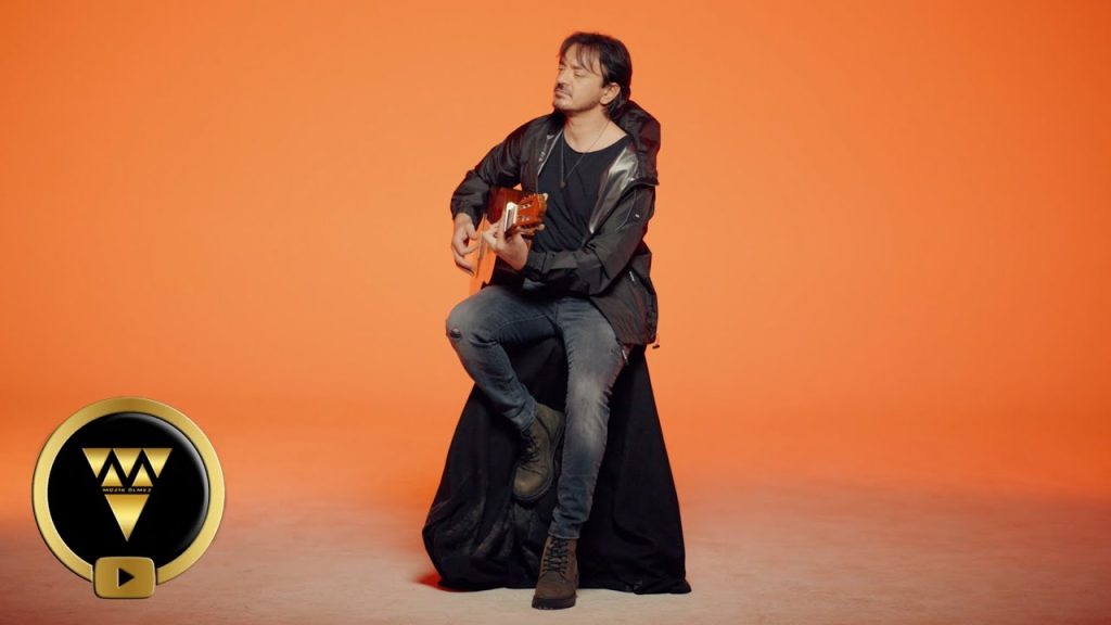 Yalvarayım Mı Şarkı Sözleri – Orhan Ölmez