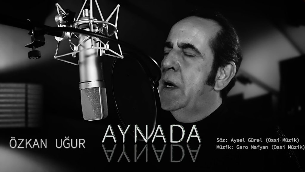 Aynada Şarkı Sözleri – Özkan Uğur